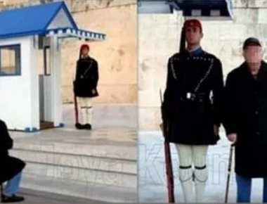 Όλη η αλήθεια για τη φωτογραφία με τον παππού και τη γιαγιά στον Άγνωστο Στρατιώτη